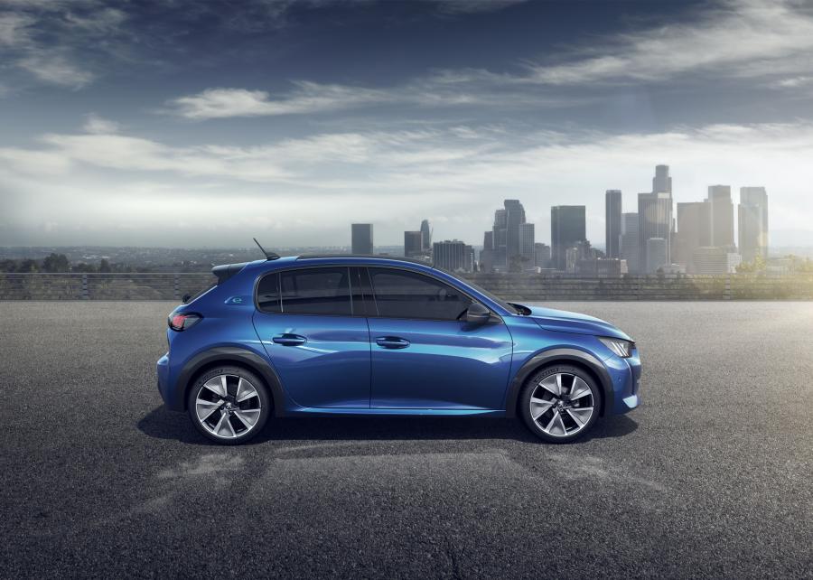  Peugeot e-208 2019 года  (WW) (фото 16 из 42)